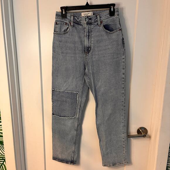 Abercrombie & Fitch Curve Love Ultra High Rise Ankle Straight Jean Size 27 - Picture 2 of 8
